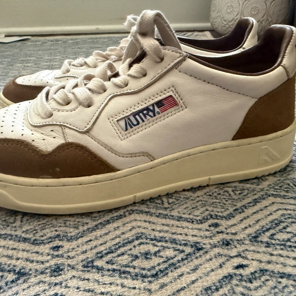 Autry Medalist Low Sneaker White Leather/Tobacco Suede- 39 - Picture 4 of 11